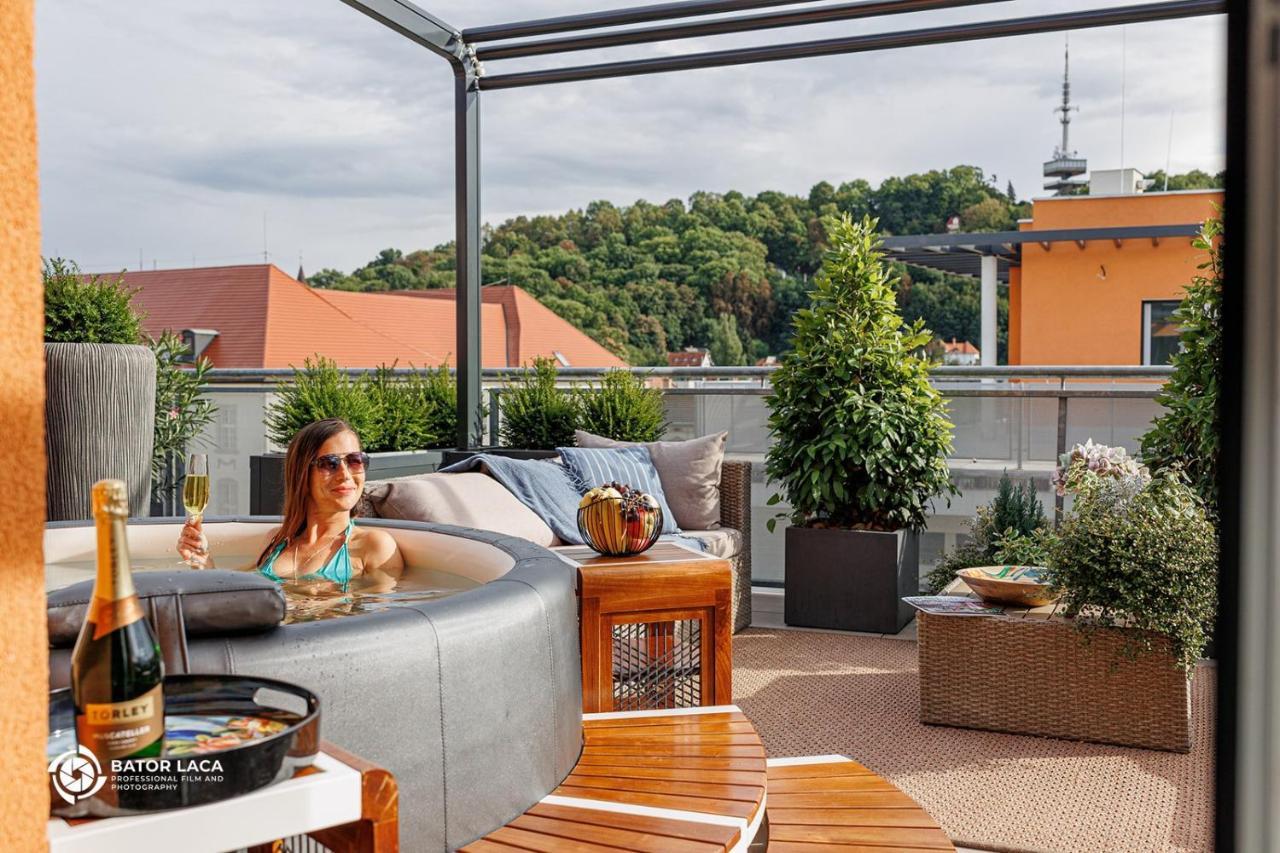 Buekk Penthouse, Panorama Jacuzzival Lejlighed Miskolc Eksteriør billede